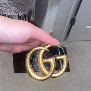 Gucci men belt.